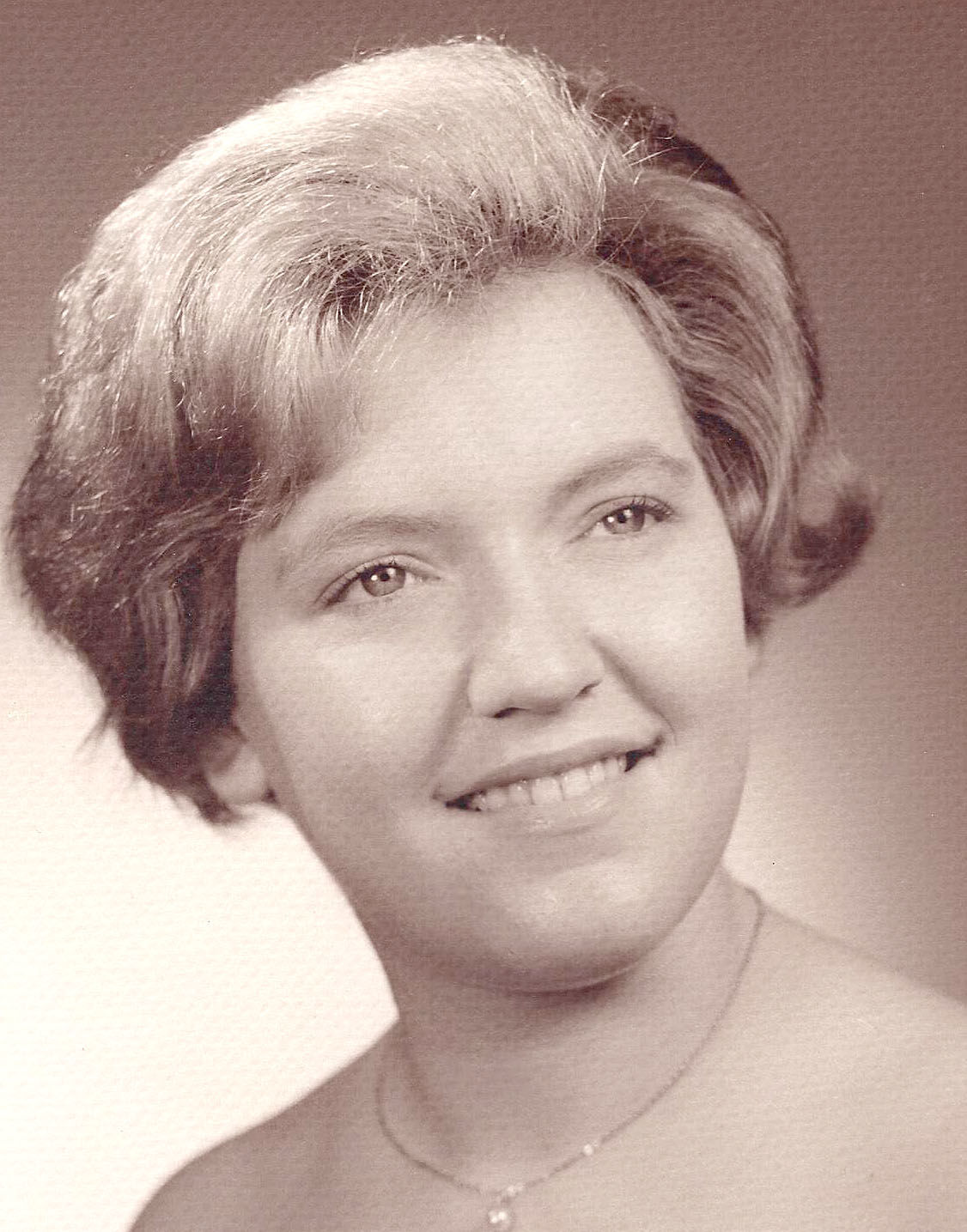 Cynthia Clark.jpg